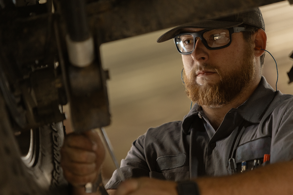 The Best Safety Glasses for Mechanics